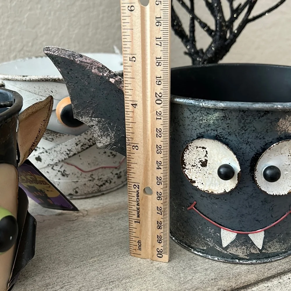 Vintage Inspired Halloween metal baskets/pails set/3
